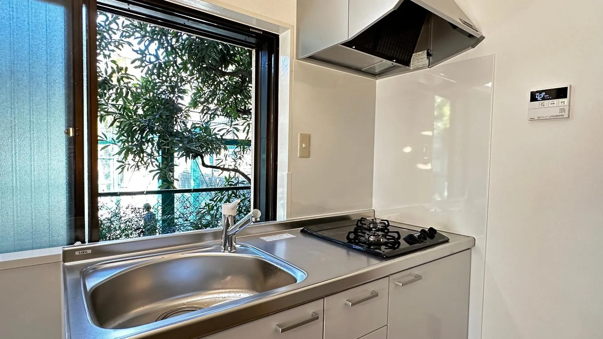 The Bonsai Otsuka 202, Fresh Parkside Private Apartment In Central Tōkyō
